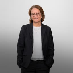 Dr. Strauch
